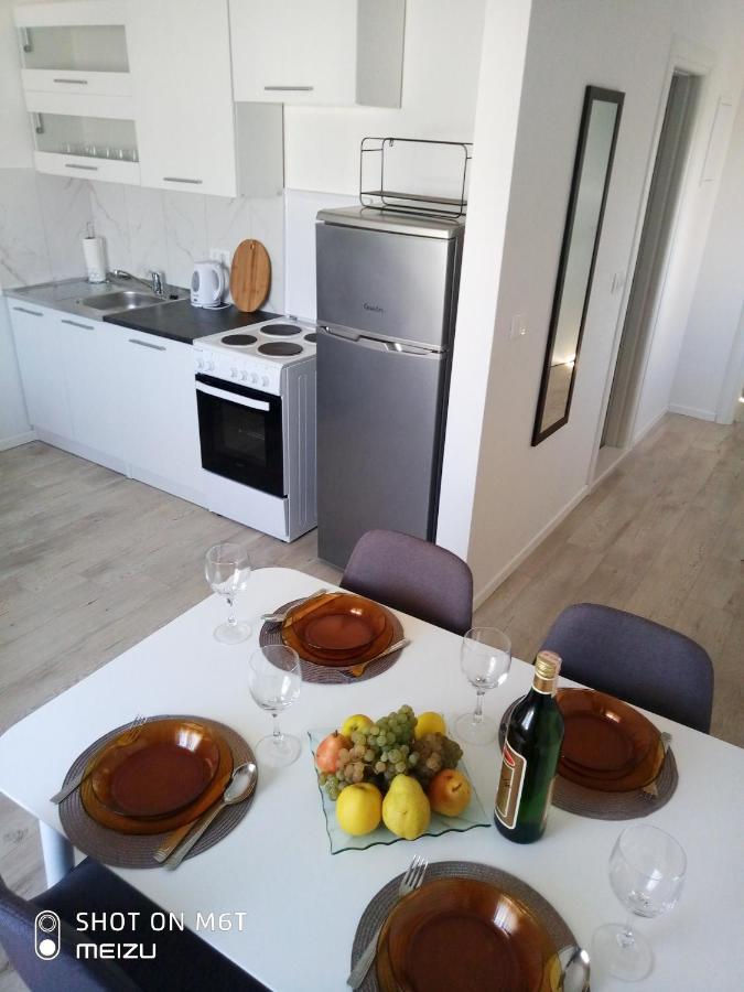 Apartmani Darko เมจูโกเรีย ภายนอก รูปภาพ